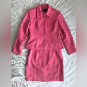✨ SALE - Vintage Pink Suit Set with Jacket and Skirt
